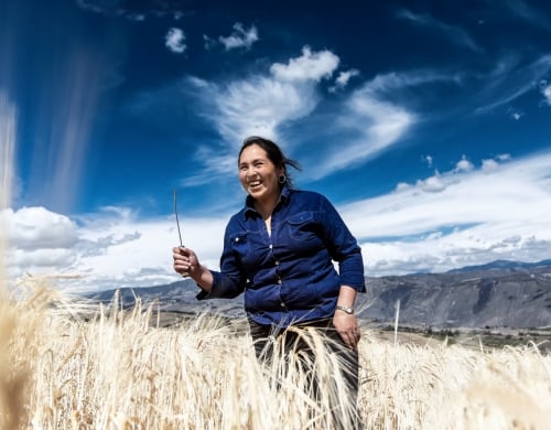 Ecuador woman She Grows the Future Women and Climate L'Oréal